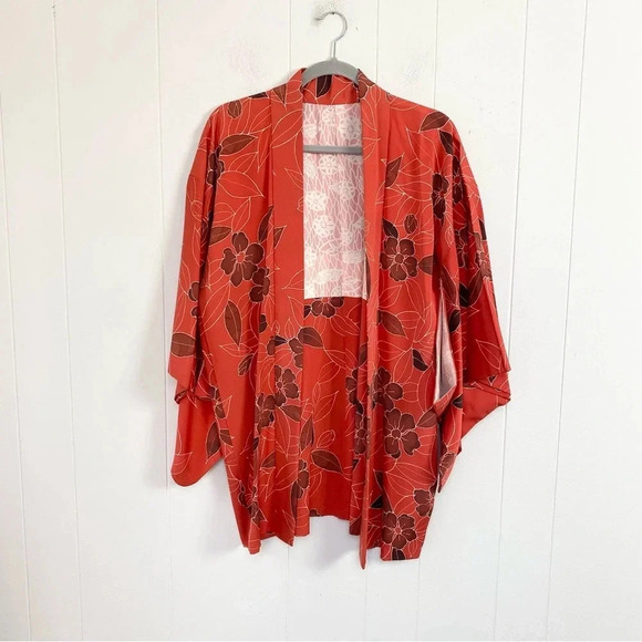 VTG Kimono Haori Traditional Japanese Jacket Silk Floral Pattern Red Coral OS - Picture 5 of 15